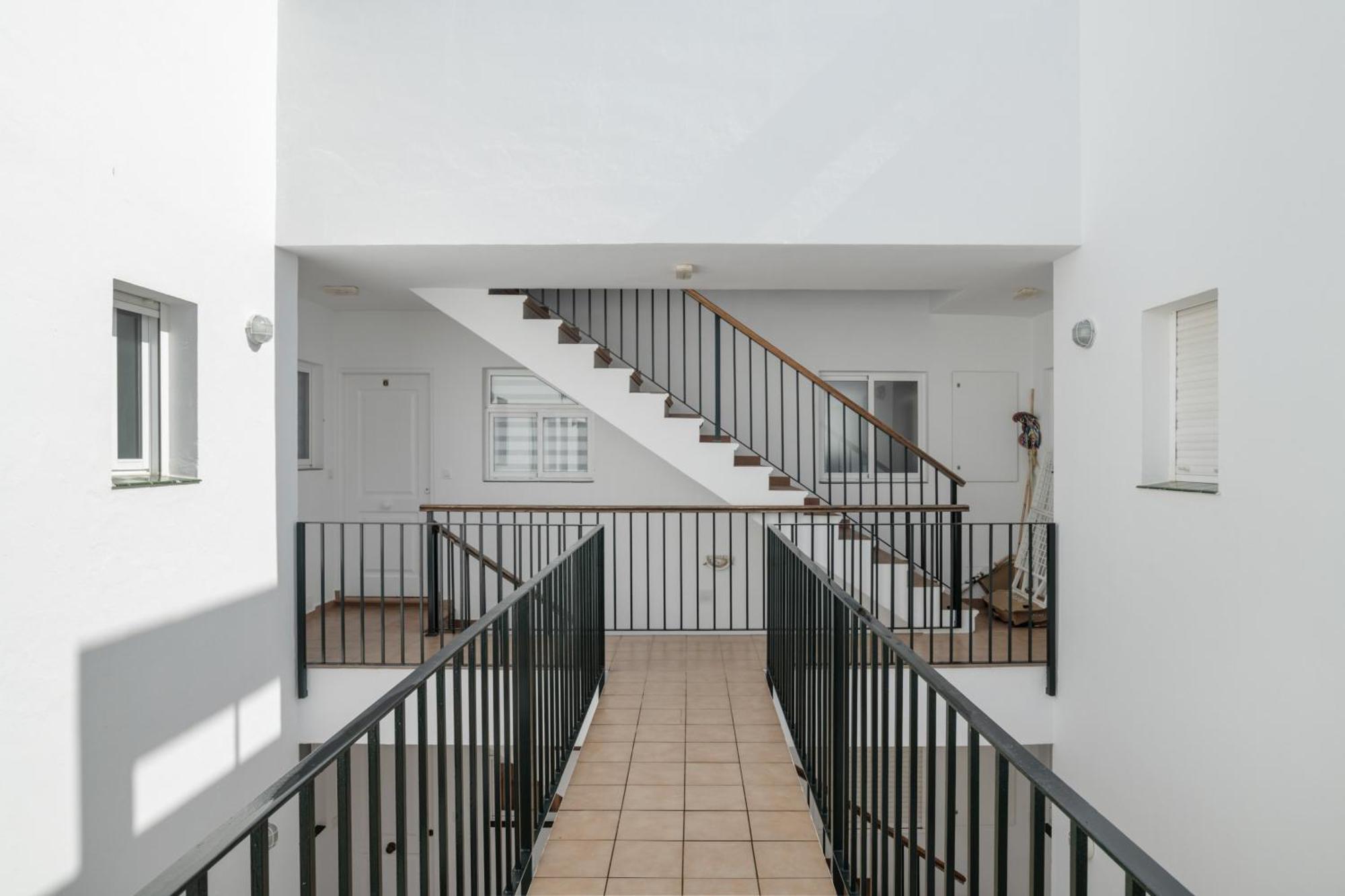 Apartamento Perez Zara 3 โกนิล เด ลาฟรอนเตรา ภายนอก รูปภาพ